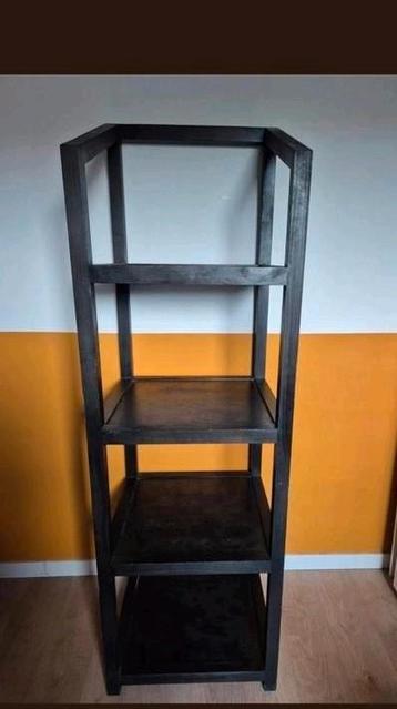 Zwarte open houten kast 60x60x192 beschikbaar voor biedingen