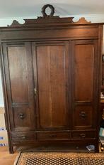 Grote servies kast, Ophalen