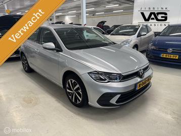 Volkswagen Polo 1.0 TSI CarPlay Virtual 17 inch LED PDC beschikbaar voor biedingen