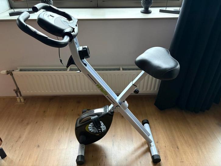 Z.G.A.N. Virtufit inklapbare / opvouwbare hometrainer, Sport en Fitness, Fitnessapparatuur, Zo goed als nieuw, Hometrainer, Metaal