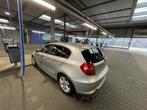 BMW 118I 5DR 2009 Zilvergrijs, Auto's, 1-Serie, 1995 cc, Zwart, Origineel Nederlands