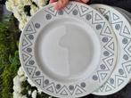 Servies borden, Huis en Inrichting, Keuken | Servies, Ophalen of Verzenden, Zo goed als nieuw, Overige stijlen, Bord(en)