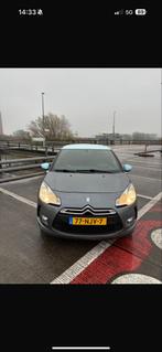 Citroën DS3 1.4 VTI 2010 Grijs, Auto's, Citroën, Voorwielaandrijving, Origineel Nederlands, Handgeschakeld, 570 kg