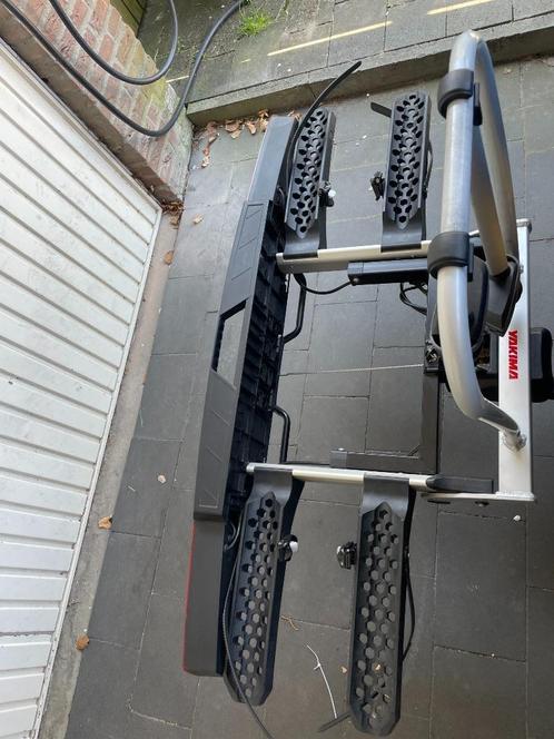 Fietsendrager Yakima Foldclick voor 2 E- Bikes, Auto diversen, Fietsendragers, Gebruikt, Trekhaakdrager, 2 fietsen, Brede banden
