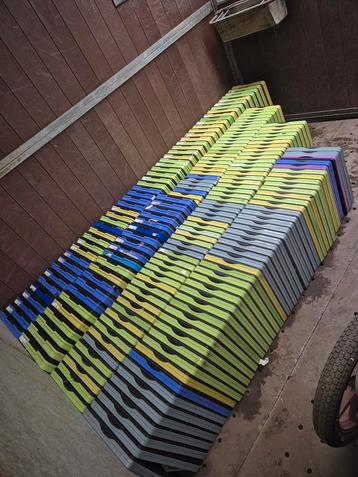 Ruim 200 Vouwkratten. beschikbaar voor biedingen