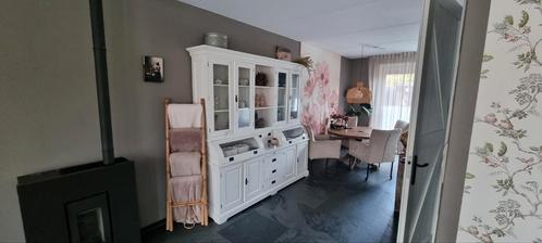 Mooie landelijke buffetkast. TOT 3 aug BESCHIKBAAR ZSMOPHALE, Huis en Inrichting, Kasten | Buffetkasten, Gebruikt, 200 cm of meer