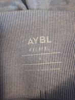 Sportlegging 2 stuks. 1 kort en 1 lange, Ophalen of Verzenden, Maat 36 (S), Grijs, Gymshark