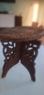 Antiek Plantentafeltje - Handgesneden Houten Tafel, Ophalen of Verzenden