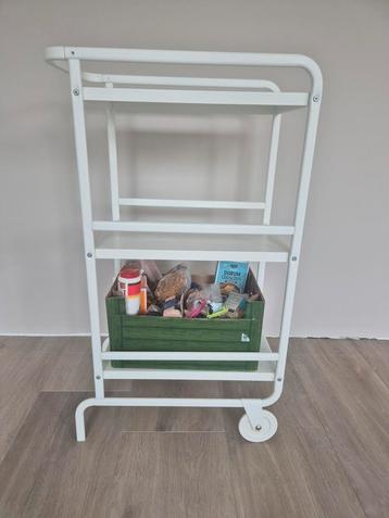 Trolley handig voor verbouwing  beschikbaar voor biedingen