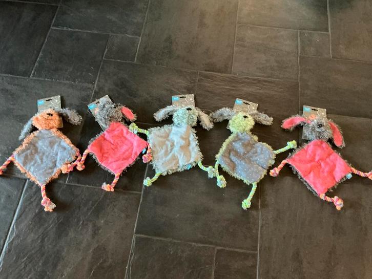 NIEUW van 5 LIEF honden speeltjes speelgoed, Dieren en Toebehoren, Hondenspeelgoed, Nieuw, Ophalen of Verzenden