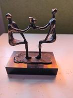Bronzen beeldje Proost - Connie Ammerlaan, Antiek en Kunst, Kunst | Designobjecten, Ophalen of Verzenden