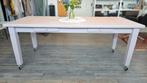 Vintage grenen tafel op wielen., Ophalen, Gebruikt, 50 tot 100 cm, Vijf personen of meer