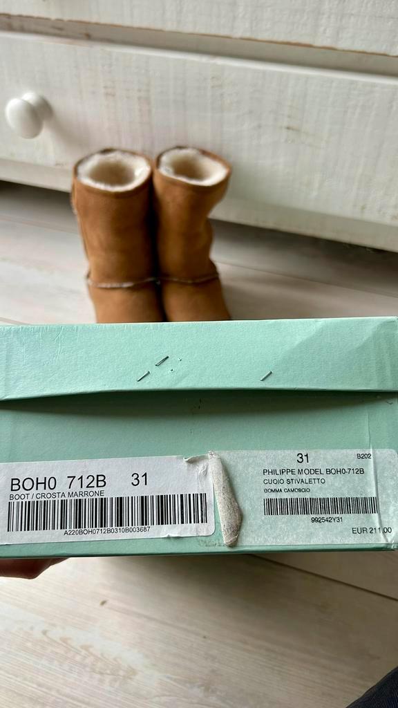 Philippe Model Uggs jongen meisje mt 31 nieuwprijs 211 EUR, Kinderen en Baby's, Kinderkleding | Schoenen en Sokken, Zo goed als nieuw
