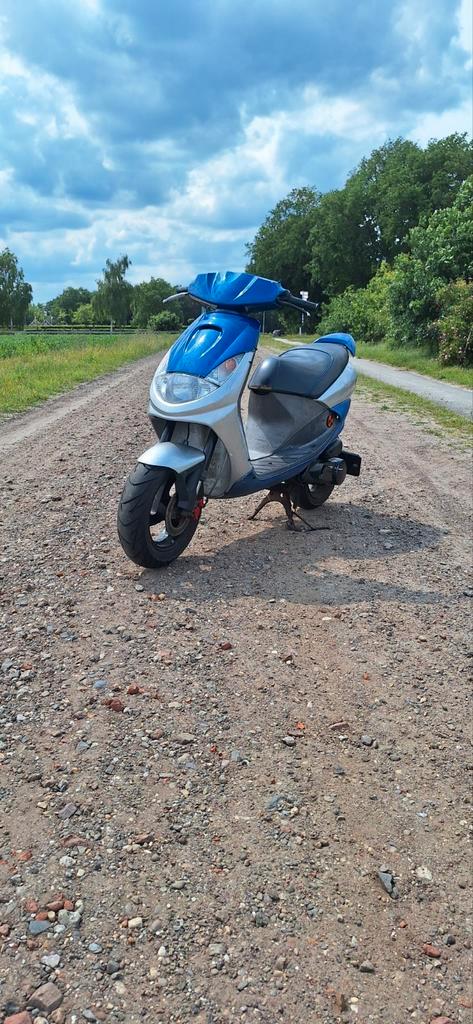 Peugeot vivacity 50cc snel, Fietsen en Brommers, Scooters | Peugeot, Zo goed als nieuw, Vivacity, Maximaal 45 km/u, Tweetakt, Ophalen