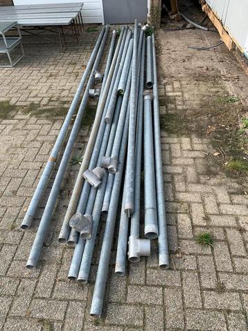 IJzeren buizen, 60mm doorsnee beschikbaar voor biedingen