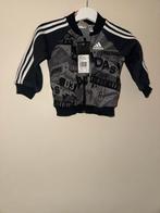 Adidas Baby Jasje 3-6M NIEUW met kaartjes eraan!, Adidas, Jongetje of Meisje, Nieuw, Ophalen of Verzenden
