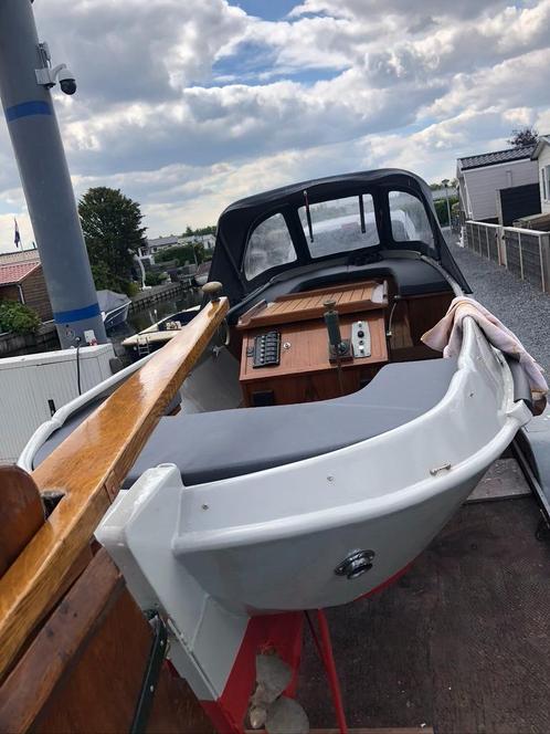 Sloepje, Boatsje, Tjotter staal 5,5 meter, Watersport en Boten, Sloepen, Zo goed als nieuw, Tot 10 pk, 3 tot 6 meter, Binnenboordmotor