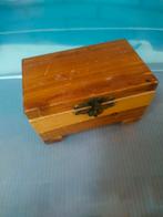 Houten doosje uit Aruba. ., Ophalen of Verzenden