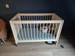 Ledikant  + commode, Kinderen en Baby's, Kinderkamer | Complete kinderkamers, Ophalen, Gebruikt, Jongetje of Meisje