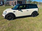 Mini Clubman 1.6 16V Cooper 2008 Wit, Auto's, Voorwielaandrijving, 4 cilinders, 4 stoelen, Leder en Stof