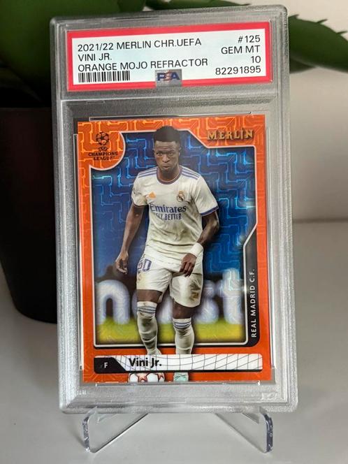 Vini Jr. Orange Mojo /25 – PSA 10 – Merlin Chrome UCL, Verzamelen, Sportartikelen en Voetbal, Nieuw, Spelerskaart, Buitenlandse clubs