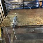 Werktafel, Doe-het-zelf en Verbouw, Werkbanken, Ophalen, Zo goed als nieuw, Bankschroef