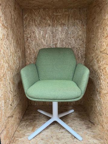 2 x Haworth Poppy Chair - In perfecte staat - Groen beschikbaar voor biedingen