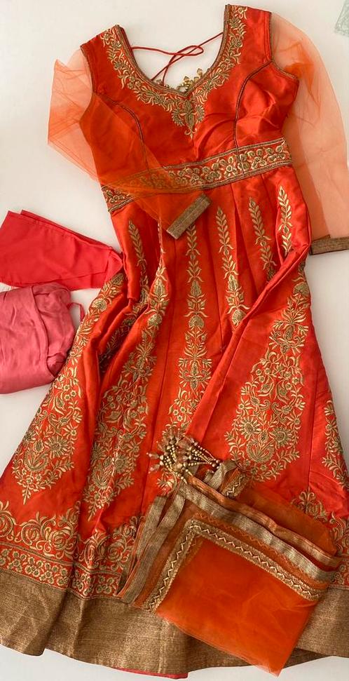 Anarkali salwar kameez Lehenga, bridal, ghagra,, saree, sari, Kleding | Dames, Gelegenheidskleding, Zo goed als nieuw, Overige typen