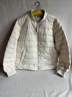 S.Oliver beige gewatteerd kort jasje maat 44 zgan, Ophalen of Verzenden, Zo goed als nieuw, Maat 42/44 (L), Beige
