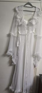 Heel mooi en prachtig witte lingerie set, Verzenden, Wit, Setje