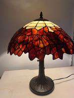 Tiffany stijl tafellamp, Huis en Inrichting, Lampen | Tafellampen, Ophalen, 50 tot 75 cm, Zo goed als nieuw, Glas