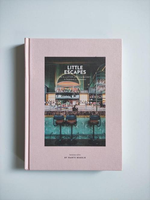 Little Escapes 208 slaaptips & eetadressen in NL en BE, Boeken, Reisgidsen, Zo goed als nieuw, Reisgids of -boek, Europa, Overige merken