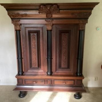 rankenkast beschikbaar voor biedingen