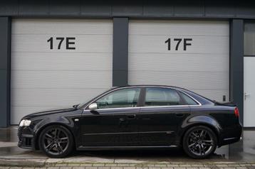 RS4 Exclusive-420pk-249dkm-zeer goede staat!-'07 beschikbaar voor biedingen