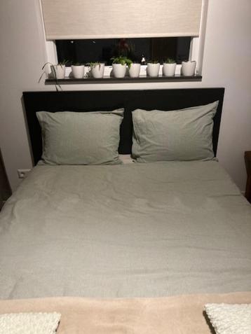 twee persoonsbed 140x200 cm bed zo goed als nieuw beschikbaar voor biedingen