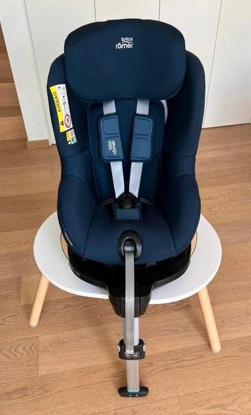 Britax Romer Select Autostoel Dualfix M Plus NIEUW beschikbaar voor biedingen