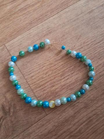 Kralenketting - Blauw, Groen, Wit beschikbaar voor biedingen