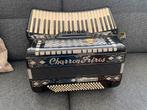 Charron Frères  waaierklavier 4 korig, Muziek en Instrumenten, Accordeons, Gebruikt, Met koffer, Accordiola, 120-bas