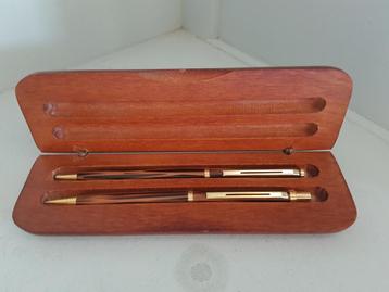 Exclusieve pennenset (Rollerball & Vulpotlood) houten box beschikbaar voor biedingen