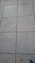16 st. keramische tegels 60x60x3cm blauw/grijs relief, Tuin en Terras, Tegels en Klinkers, Ophalen, Nieuw, Keramiek, Terrastegels