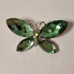Groene broche Vlinder, Sieraden, Tassen en Uiterlijk, Broches, Overige materialen, Met strass, Minder dan 4 cm, Ophalen of Verzenden