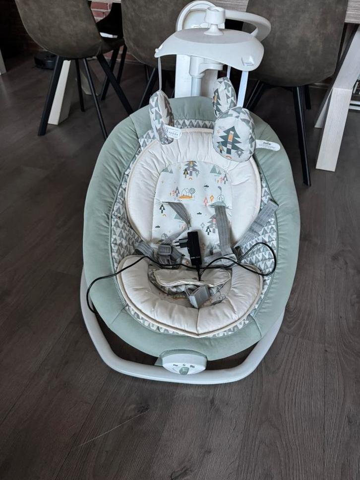 Joie schommelstoel, Kinderen en Baby's, Wipstoeltjes, Zo goed als nieuw, Overige merken, Ophalen