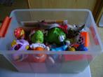 krat met 75 speeltjes leuk voor rommelmarkt kubus mc donald, Diversen, Rommelmarktspullen, Ophalen of Verzenden, Zo goed als nieuw