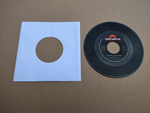 Single: Mike Wallace - The End Of The World (1965), Cd's en Dvd's, Vinyl Singles, Gebruikt, Pop, 7 inch, Verzenden