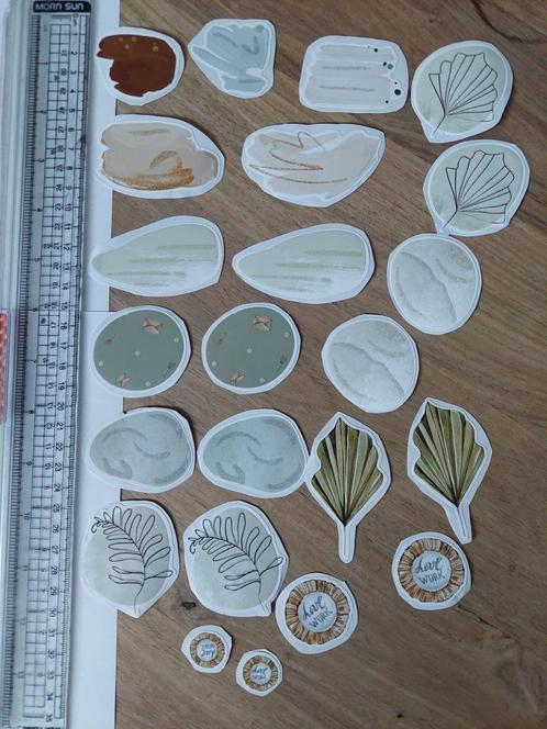Stickers J, Hobby en Vrije tijd, Scrapbooking, Nieuw, Ophalen