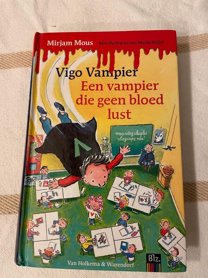 Vigo Vampier - Mirjam Mous, Boeken, Kinderboeken | Jeugd | onder 10 jaar, Zo goed als nieuw, Sprookjes, Ophalen of Verzenden