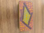 Droste chocolade stokjes blik.Reklame blik van Droste Haarle, Antiek en Kunst, Antiek | Emaille, Ophalen of Verzenden