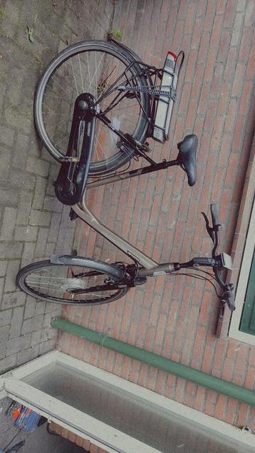 Elektrische fiets beschikbaar voor biedingen