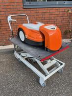 Stihl Robotmaaier, Ophalen, Cirkelmaaier, Gebruikt, Minder dan 30 cm