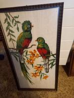Borduurwerk schilderij met papegaaien/ vogels, Ophalen, Gebruikt, Schilderij, Minder dan 50 cm